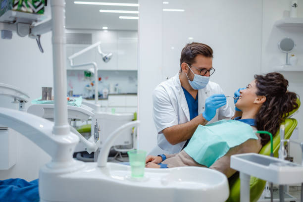 Best Cosmetic Dentistry  in Elk Plain, WA